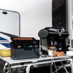 ALLPOWERS Stasiun Daya Portabel 288Wh 300W, Generator Surya 606Wh 700W, Stopkontak AC Gelombang Sinus Murni 110V/220V dengan Panel Surya 18V